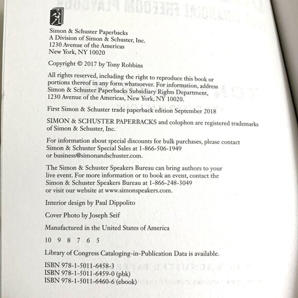 Tony Robbins Unshakeable Book 2017 Paperback - Picture 3 of 6